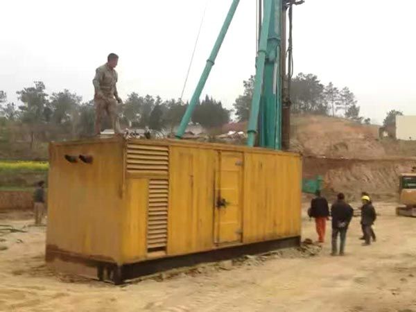 连平如何判断水冷式机油散热器密封件是否需要更换？